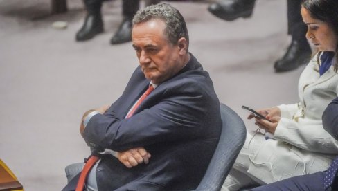 ОВАКО ПАДАЈУ ДИКТАТУРЕ Израел Кац: Торнадо пролази кроз Техеран