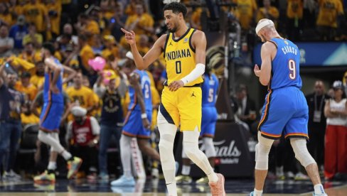 LUDNICA U NBA LIGI: Indijana razbila Oklahomu, majstorica odlučuje šampiona (FOTO/VIDEO) LUDNICA U NBA LIGI: Indijana razbila Oklahomu, majstorica odlučuje šampiona (FOTO/VIDEO)
