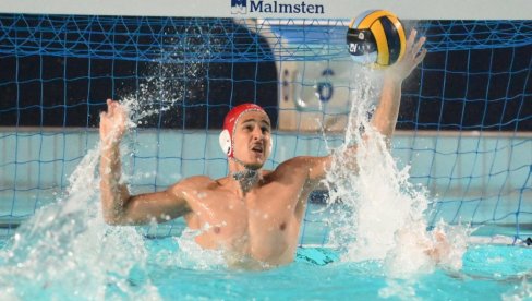 ГЛУШАВ ЗАЧАРАО МРЕЖУ: Голман Новог Београд најзаслужнији за славље свог тима у Сплиту против Јадрана ГЛУШАВ ЗАЧАРАО МРЕЖУ: Голман Новог Београд најзаслужнији за славље свог тима у Сплиту против Јадрана