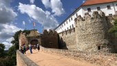 ALEKSANDRINA PORODICA JE JEDINA PREOSTALA SRPSKA PORODICA U VILANJU: Od 1700 godine u ovom mestu prave vino