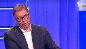 НЕКО ЈЕ ПЕСНИЦОМ УДАРИО ЈЕР ЈЕ БИЛА НА СВОМ РАДНОМ МЕСТУ: Председник Вучић о нападу на новинарку Драгану Ћендић