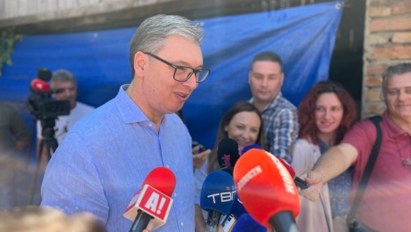 НОРМАЛАН СРБИН НИКАДА НЕ БИ ПЛАНИРАО НАСИЉЕ НА ВИДОВДАН Вучић: Држава ће бирати када и какав ће одговор пружити (ФОТО/ВИДЕО) НОРМАЛАН СРБИН НИКАДА НЕ БИ ПЛАНИРАО НАСИЉЕ НА ВИДОВДАН Вучић: Држава ће бирати када и какав ће одговор пружити (ФОТО/ВИДЕО)