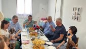 ВУЧИЋ У НОВОМ КНЕЖЕВЦУ: Председник је посетио породицу Ранков која је помоћу кредита за младе решила стамбено питање (ВИДЕО)