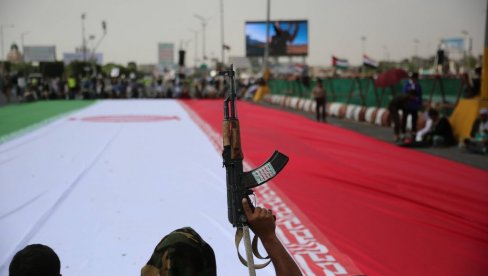 TASNIM PRENOSI: Iran spreman da otvori novi front u Jemenu i zatvori moreuz Bab el-Mandeb uz Hute