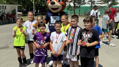 DAN RUKOMETA: Praznik sporta za sve mališane