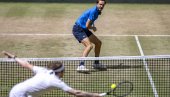 KLETVA JE SKINUTA! Neverovatan kraj ATP turnira u Haleu - posle Sinera, i Danil Medvedev pao pred senzacionalnim šampionom