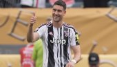 KAKAV ŠAMAR STAROJ DAMI! Cela Italija bruji o potezu Dušana Vlahovića kojim je pljunuo na Juventus (FOTO)