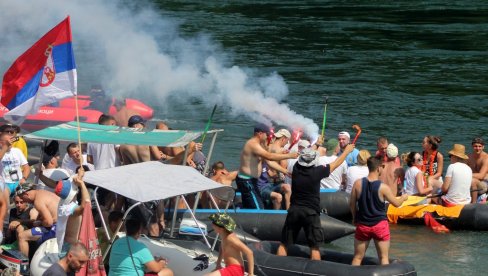 SPUST DRINOM OD PERUĆCA DO ROGAČICE: Drinska regata 31. put