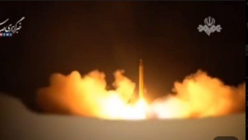 RAKETE LETE KA VOJNOJ BAZI SAD U KATARU: Iran objavio snimak lansiranja  (VIDEO)