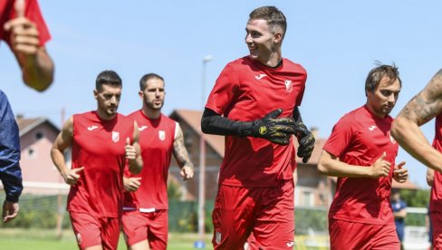 ЧУВА МРЕЖУ СА ПЕНАЛА: Матија Гочманац (22), млади голман Војводине, поново међу стативама ЧУВА МРЕЖУ СА ПЕНАЛА: Матија Гочманац (22), млади голман Војводине, поново међу стативама