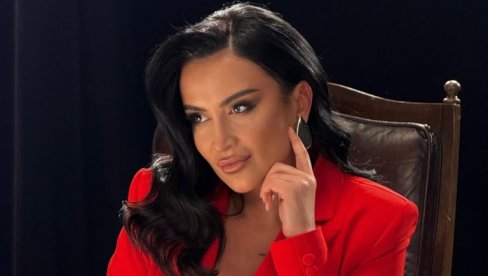 У СВАКОЈ САМ ОСТАВИЛА КОМАДИЋ СЕБЕ: Андреана Чекић има велики разлог за славље (ФОТО) У СВАКОЈ САМ ОСТАВИЛА КОМАДИЋ СЕБЕ: Андреана Чекић има велики разлог за славље (ФОТО)