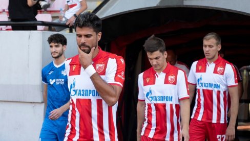 ДЕЛИЈЕ ОДУШЕВЉЕНЕ - СТИГАО НАМ РОБЕРТО КАРЛОС! Црвена звезда одиграла први меч на припремама - и то како ДЕЛИЈЕ ОДУШЕВЉЕНЕ - СТИГАО НАМ РОБЕРТО КАРЛОС! Црвена звезда одиграла први меч на припремама - и то како