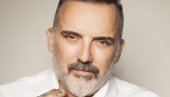 POSEBNA I ISKRENA EMOCIJA: Toni Cetinski opevao posebnu ljubav iz taksija (FOTO)