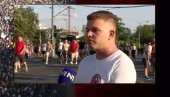 БЛОКАДЕР НАЈАВИО ХАОС И БЕЗАКОЊЕ: Од 21 час нема више никакве одговорности, биће насиља, биће свега! (ВИДЕО) БЛОКАДЕР НАЈАВИО ХАОС И БЕЗАКОЊЕ: Од 21 час нема више никакве одговорности, биће насиља, биће свега! (ВИДЕО)