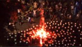 SNIMAK IZ VAZDUHA: Pogledajte kako blokaderi teroristi provociraju i brutalno napadaju policiju (VIDEO) SNIMAK IZ VAZDUHA: Pogledajte kako blokaderi teroristi provociraju i brutalno napadaju policiju (VIDEO)