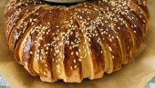 HRSKAVA I SLASNA PICA POGAČA: Savršen spoj tradicionalnog i modernog (VIDEO)