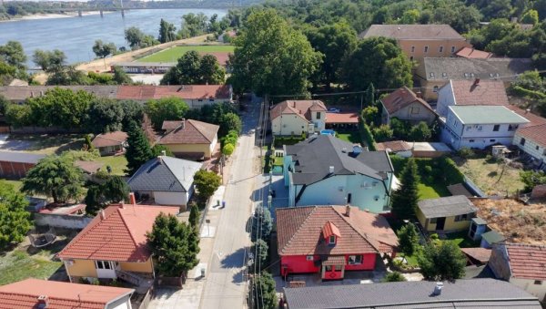 ЗАБРАНА САОБРАЋАЈА У СРЕМСКОЈ КАМЕНИЦИ : Радови у Јурија Гагарина и Светозара Марковића ЗАБРАНА САОБРАЋАЈА У СРЕМСКОЈ КАМЕНИЦИ : Радови у Јурија Гагарина и Светозара Марковића