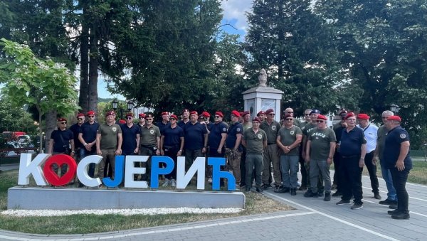 ВЕТЕРАНИ И БАЈКЕРИ ПОЗДРАВИЛИ ГРАЂАНЕ КОСЈЕРИЋА ВЕТЕРАНИ И БАЈКЕРИ ПОЗДРАВИЛИ ГРАЂАНЕ КОСЈЕРИЋА