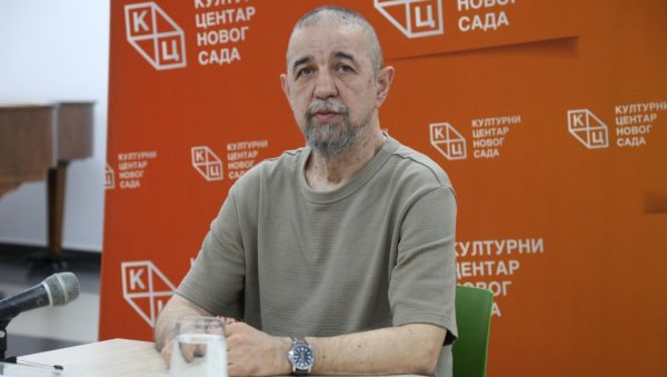 ВЕЛИКЕ СИЛЕ ИМАЛЕ УЛОГУ У СТВАРАЊУ: Предавање историчара Милована Балабана Југославија и Срби - 20. век у Културном центру Новог Сада ВЕЛИКЕ СИЛЕ ИМАЛЕ УЛОГУ У СТВАРАЊУ: Предавање историчара Милована Балабана Југославија и Срби - 20. век у Културном центру Новог Сада