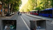 ТАКО СЕ ТО РАДИ: Грађани изашли из аутобуса, растурили блокаду у Земуну и наставили своје дневне обавезе