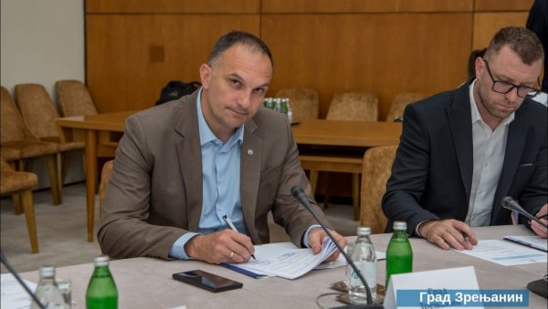 ДВОРАНА ЗВОНКО ВУЈИН СИЈА ЈОШ ЈАЧЕ ДВОРАНА ЗВОНКО ВУЈИН СИЈА ЈОШ ЈАЧЕ