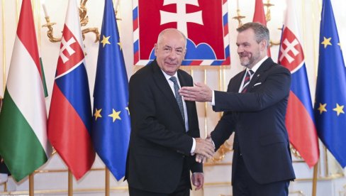 PELEGRINI I ŠULJOK: Zabrana uvoza energetskih sirovina iz Rusije ─ pretnja za Mađarsku i Slovačku