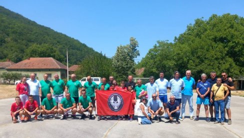 UDRUŽENJE VETERANA ORGANA BEZBEDNOSTI I VOJNE POLICIJE: Memorijalni turnir u Preveštu kod Rekovca u spomen palom borcu sa Košara UDRUŽENJE VETERANA ORGANA BEZBEDNOSTI I VOJNE POLICIJE: Memorijalni turnir u Preveštu kod Rekovca u spomen palom borcu sa Košara