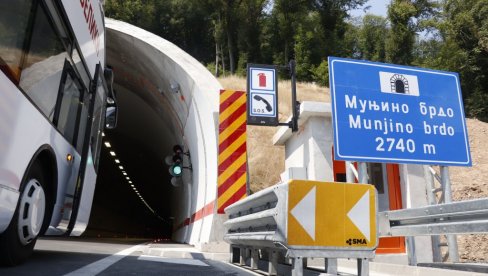 НЕВЕРОВАТНЕ БРОЈКЕ ЗА САМО 24 САТА: Вучић открио колико возила је прошло новом деоницом ауто-пута до Пожеге
