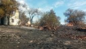 POŽAR BESNI NA SVE STRANE: Alarmantna situacija u Topličkom okrugu - gore kuće, njive i pašnjaci (FOTO/VIDEO) POŽAR BESNI NA SVE STRANE: Alarmantna situacija u Topličkom okrugu - gore kuće, njive i pašnjaci (FOTO/VIDEO)
