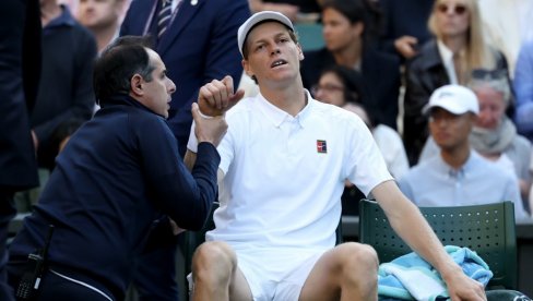 VIMBLDON: Đoković čekira kartu za polufinale, Sinerova povreda otvara vrata Šeltonu...