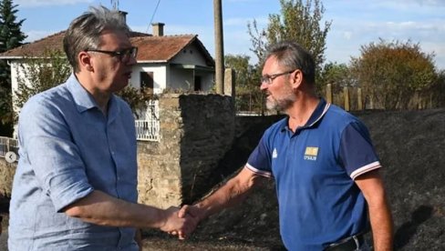 ВИДЕЛИ СТЕ ОЧАЈ ЉУДИ КОЈИ СУ ИЗГУБИЛИ СВЕ Вучић: Одмах правимо план да сви крену да обилазе људе и да видимо шта можемо да учинимо