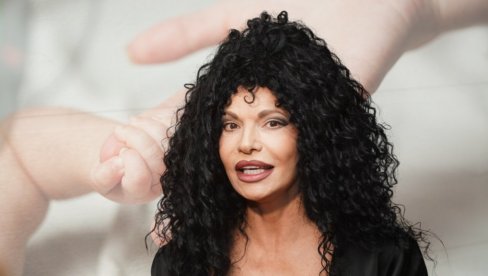 LIDIJA VUKIĆEVIĆ POSTALA BAKA! Andrej Mrkela dobio ćerku, ime nosi divnu simboliku
