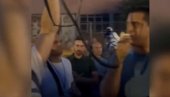 KNJIŠKI PRIMER OBOJENE REVOLUCIJE: Blokaderi izmislili napad na trogodišnje dete (VIDEO)