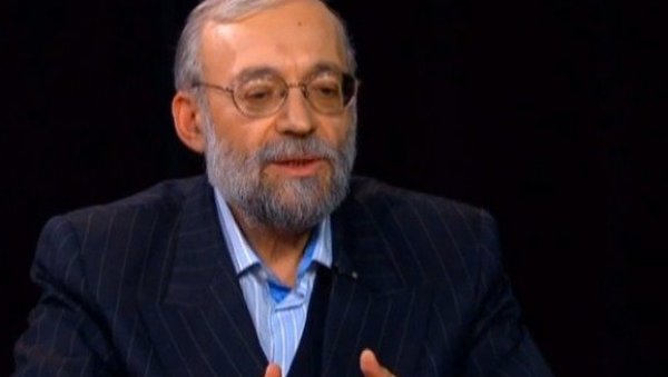 ВИСОКИ ИРАНСКИ ЗВАНИЧНИК ЗАПРЕТИО СМРЋУ ТРАМПУ: Мали дрон би га могао погодити у пупак (ВИДЕО) ВИСОКИ ИРАНСКИ ЗВАНИЧНИК ЗАПРЕТИО СМРЋУ ТРАМПУ: Мали дрон би га могао погодити у пупак (ВИДЕО)