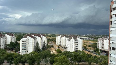 METEOROLOG SVE OTKRIO: Zna se tačan dan kada stiže novo nevreme, a onda tek počinje pakao (MAPE) METEOROLOG SVE OTKRIO: Zna se tačan dan kada stiže novo nevreme, a onda tek počinje pakao (MAPE)