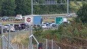 KOLAPS NA AUTO-PUTU KA NIŠU: Vozila potpuno stoje, ogromne kolone do naplatne rampe Vrčin