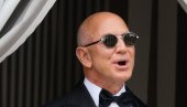 ĆAO VENECIJO I BAKŠIŠ ZA PAMĆENJE: Bezos ostavio napojnicu osoblju hotela nakon venčanja ĆAO VENECIJO I BAKŠIŠ ZA PAMĆENJE: Bezos ostavio napojnicu osoblju hotela nakon venčanja
