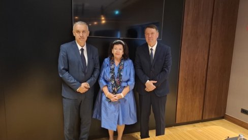 O TEŠKOM POLOŽAJU SRBA NA KIM: Predstavnici Srpske liste sa specijalnom izaslanicom Velike Britanije za zapadni Balkan