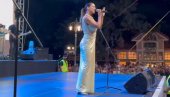 ЛЕТО САМ „ЗАСЛАДИЛА“ НОВОМ ПЕСМОМ: Марина Висковић о почецима, новој песми и изазовима (ФОТО)