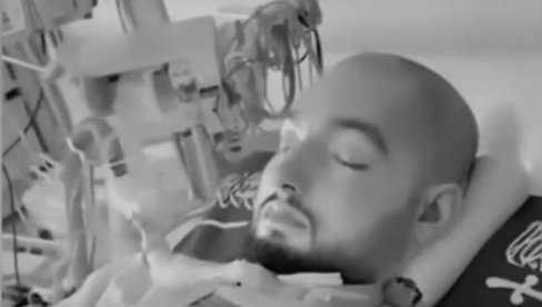 PREMINUO USPAVANI PRINC: Proveo 20 godina u komi, njegov otac nije želeo da ga isključi sa aparata PREMINUO USPAVANI PRINC: Proveo 20 godina u komi, njegov otac nije želeo da ga isključi sa aparata