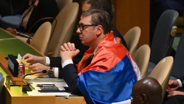 АЛЕКСАНДАР ВУЧИЋ: Тихи капетан српског брода у вртлогу геополитичких олуја