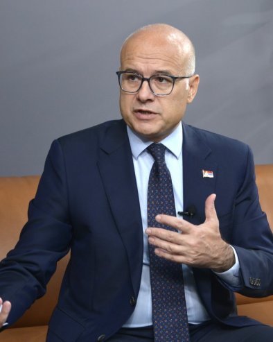 ДОБРО ШТО ОВУ ГОДИНУ ИСПРАЋАМО СА ОСМЕХОМ Вучевић: Не постоји шанса да нам се у 2026. понове сценарији из 2025.