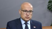 ВЕЋИНСКИ НАРОД СРБИЈЕ ТО НИКАДА НЕЋЕ ДОЗВОЛИТИ Вучевић о срамотноj изјави Горана Јешића ВЕЋИНСКИ НАРОД СРБИЈЕ ТО НИКАДА НЕЋЕ ДОЗВОЛИТИ Вучевић о срамотноj изјави Горана Јешића