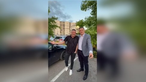 ЕВО ОПЕТ БАЈЕ КОД ДОКТОРА ЏАЈЕ Сутра велики скуп у Бранешцима (ВИДЕО) ЕВО ОПЕТ БАЈЕ КОД ДОКТОРА ЏАЈЕ Сутра велики скуп у Бранешцима (ВИДЕО)