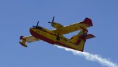 СТАНОВНИЦИ ДОБИЛИ ПОРУКУ УПОЗОРЕЊА: Огроман пожар у Грчкој, ватра се проширила на шуму (ФОТО)