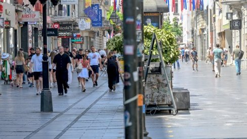 СТИЖУ ПАКЛЕНЕ ВРУЋИНЕ: РХМЗ од јутрос ниже упозорења - температуре иду и преко 38 степени, аларми у целој земљи (МАПА) СТИЖУ ПАКЛЕНЕ ВРУЋИНЕ: РХМЗ од јутрос ниже упозорења - температуре иду и преко 38 степени, аларми у целој земљи (МАПА)
