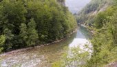 ДВА РОЂЕНА БРАТА ПОГИНУЛА У РЕЦИ ТАРИ: Детаљи незапамћене трагедије у Слатини код Мојковца
