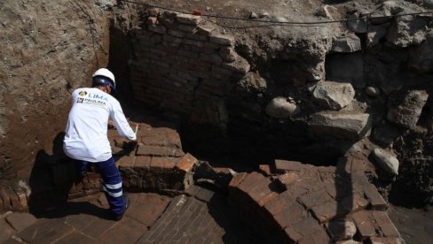 U PERUU OTKRIVENA FRESKA STARA VIŠE OD 3000 GODINA: Značajno arheološko otkriće