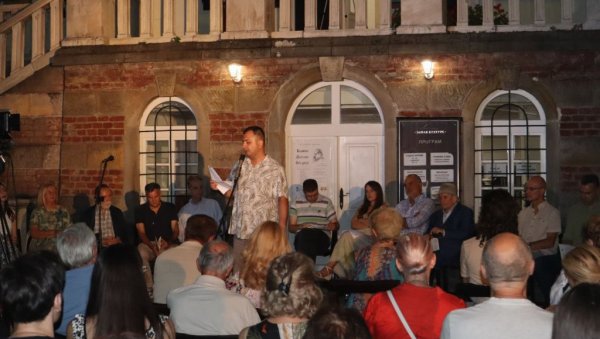 ОБНОВЉЕНА ПЕСНИЧКА СМОТРА: Дводневни „Велики митинг поезије“ у Врњачкој Бањи