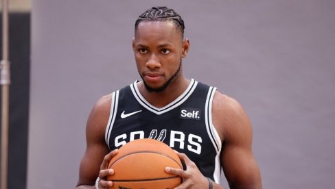NIŠTA OD PARTIZANA? Čarl Bejsi želi da ostane u NBA ligi